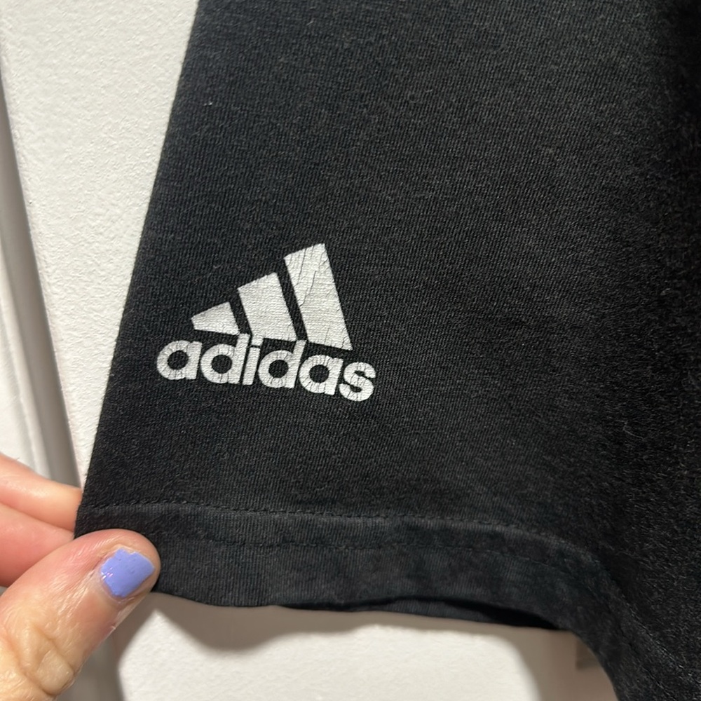 Men’s Adidas Ultimate Tee Brazil Soccer - Picture 4 of 6